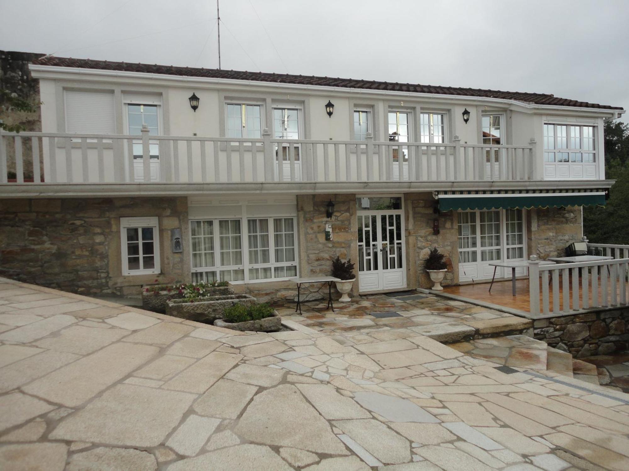 בית הארחה Vimianzo 	Casa Os Batans מראה חיצוני תמונה